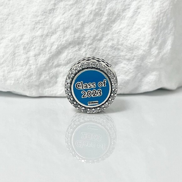 Pandora Disney Parks Class of 2023 Mickey Bead Charm S925 Silver Charm - Picture 2 of 3